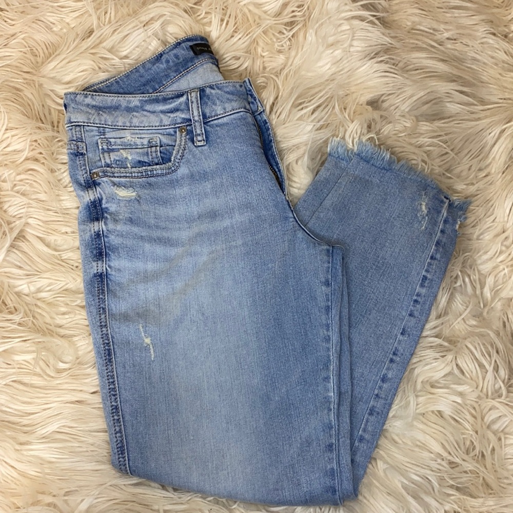 NWOT Silver Jeans Suki Skinny Crop light wash